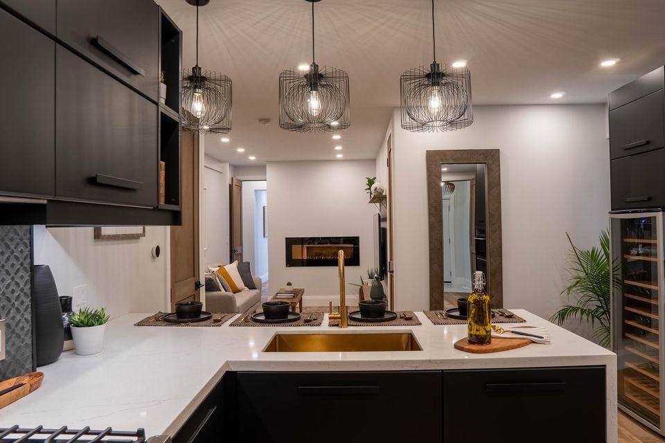 166 Oakmount Road #Main - Photo 5 of 20