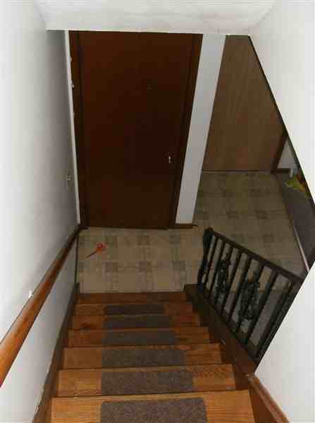 301 E Cleveland St - Photo 3 of 6