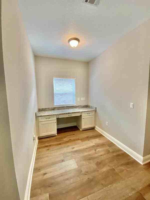 14 6th Ave - Photo 3 of 19