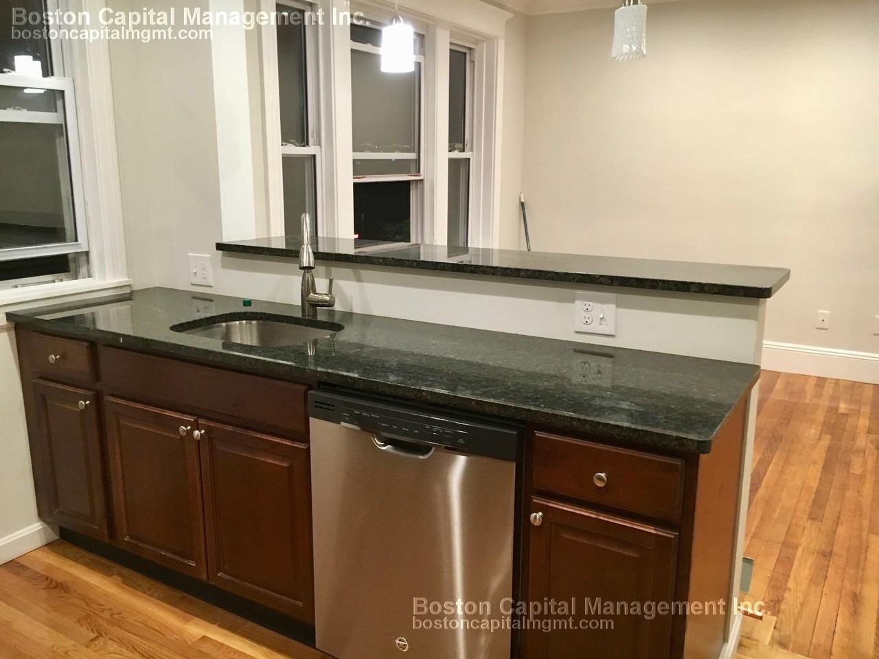 11 Quint Ave #6 - Photo 6 of 13