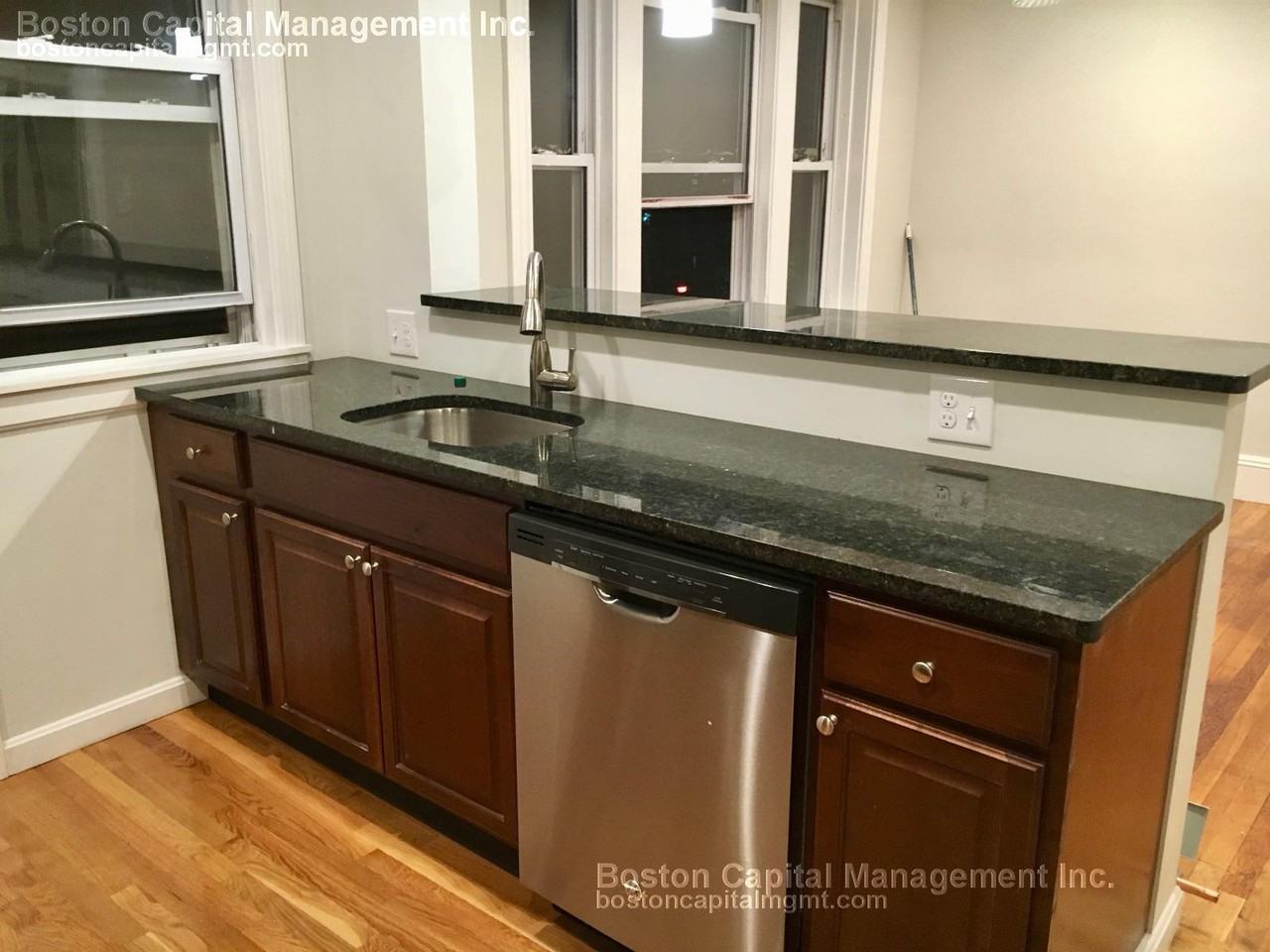 11 Quint Ave #6 - Photo 7 of 13