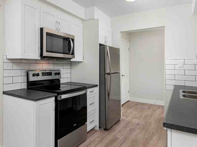 1120 Beaverbrook Apartments in Beaverbrook, Ottawa, ON K2K 1L8 Zumper