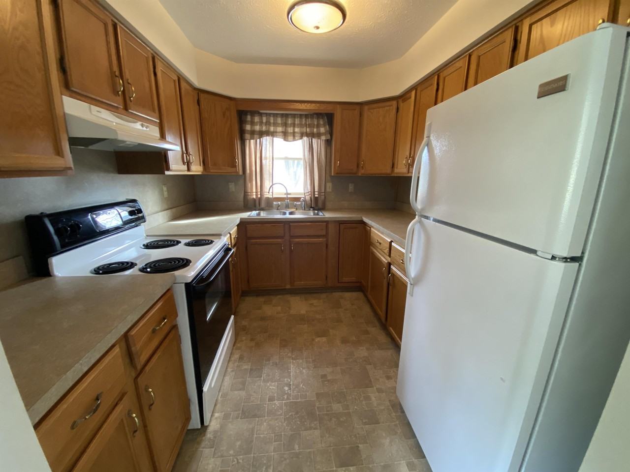 408A Overlook Dr #1 - Photo 2 of 15