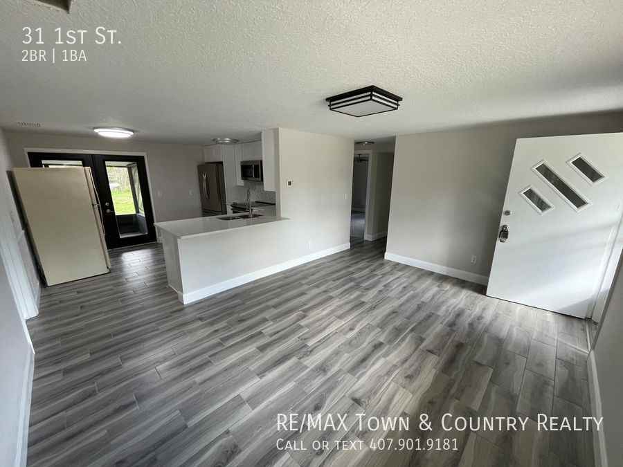 31 1st St - Photo 2 of 12