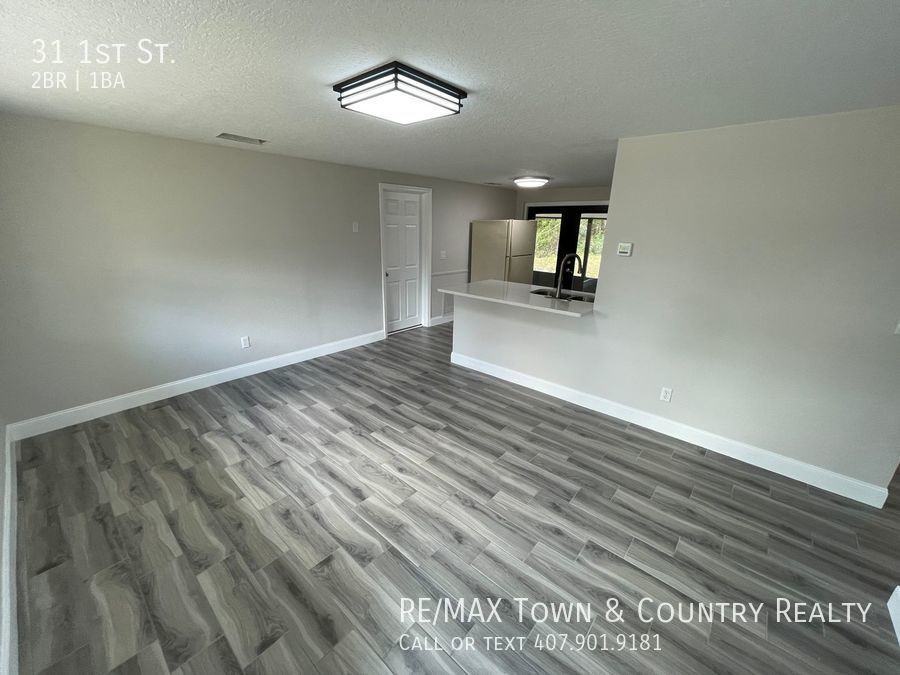 31 1st St - Photo 5 of 12