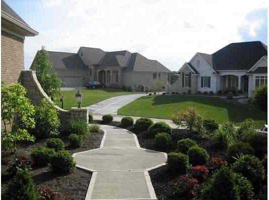 10434 Rachel Anne Ct - Photo 3 of 6