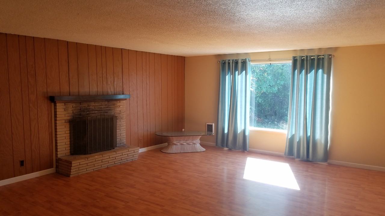 Lincoln St, North Bend, OR 97459 3 Bedroom House for 1,850/month Zumper