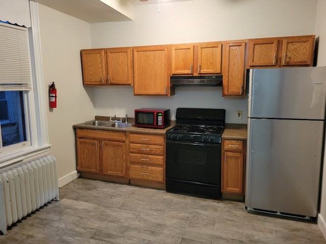 806 N Harrison St #1 - Photo 2 of 6