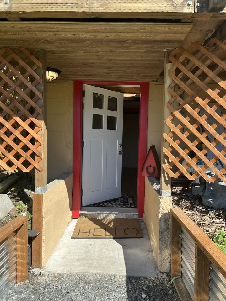 4260 Glacier Hwy - Photo 3 of 21