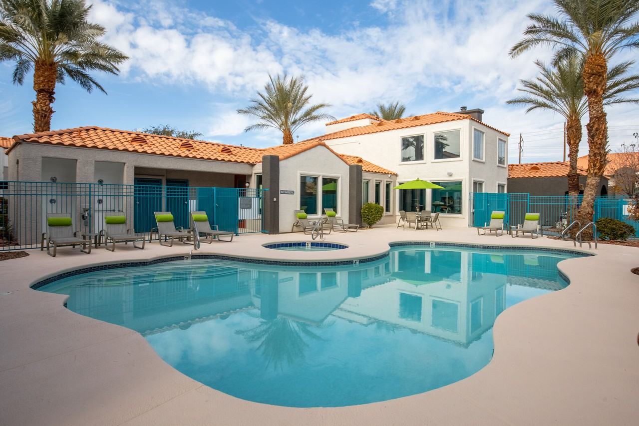 Escena - Photo 4 of 36