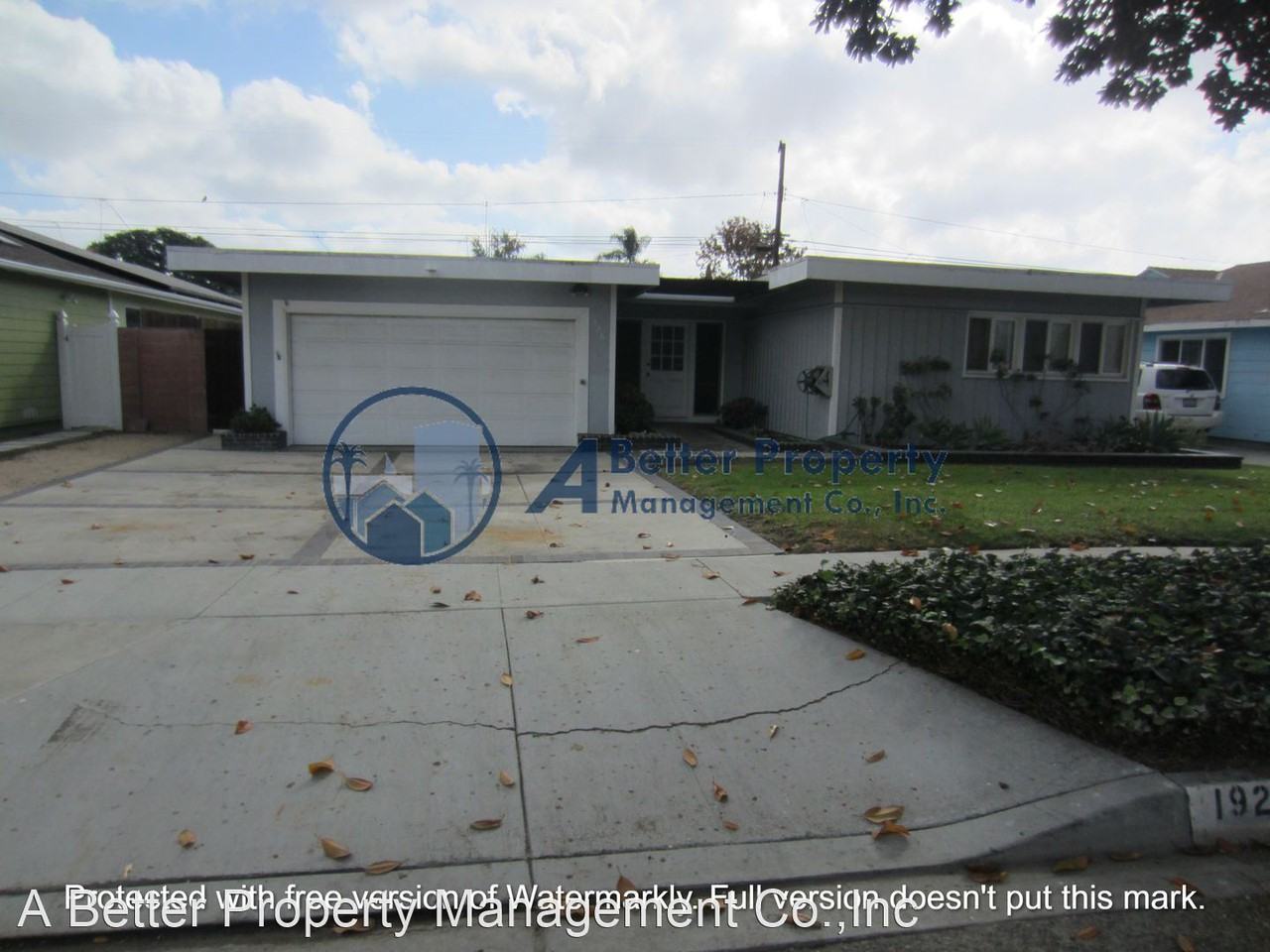 1928 Volk Ave - Photo 3 of 24