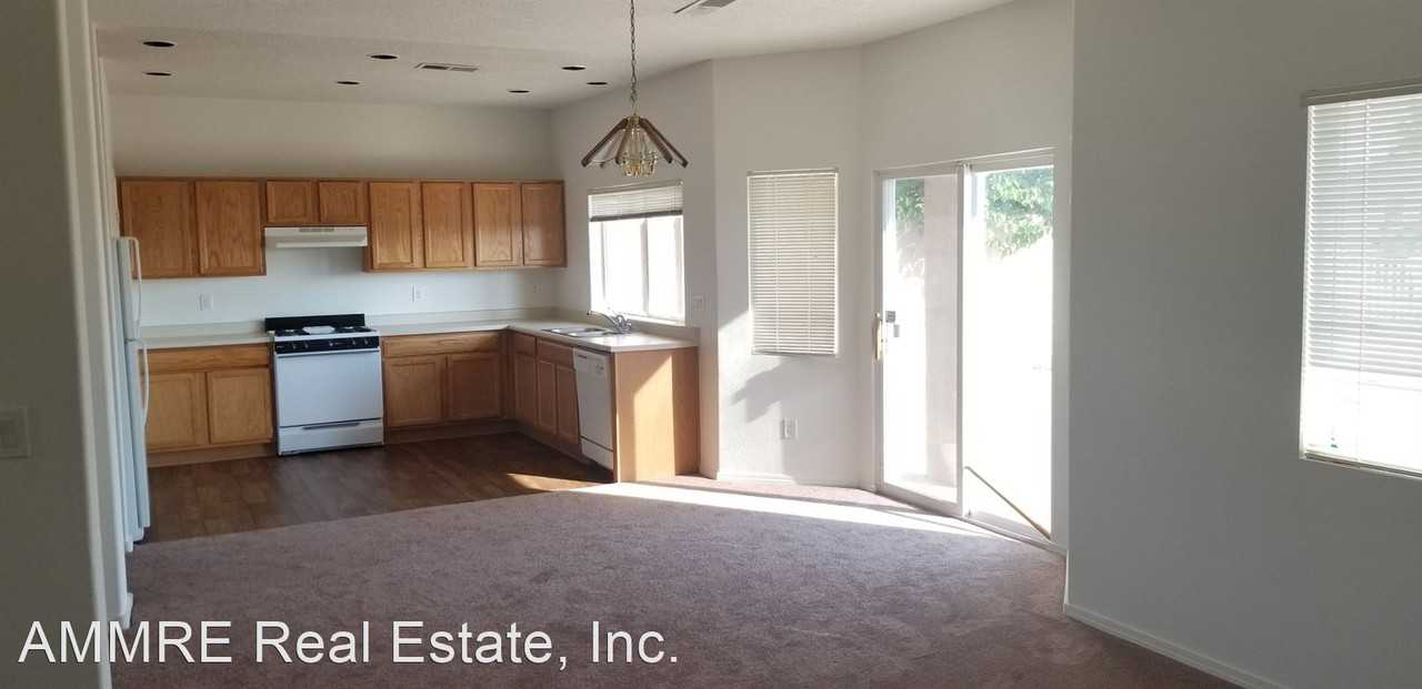 7219 Senecu Ct Nw - Photo 3 of 14