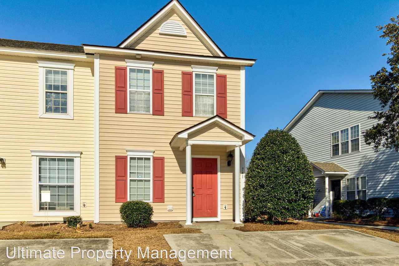 741 Sunseeker Dr - Photo 2 of 20