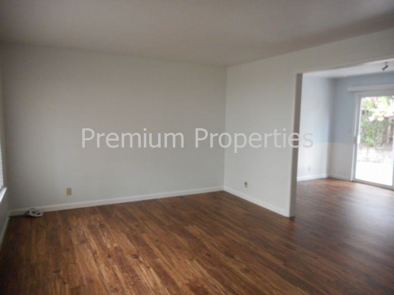 49 Brasero Ln - Photo 2 of 11