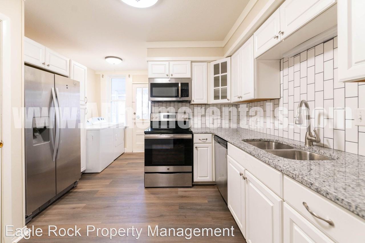 1704 Caldwell St - Photo 2 of 11