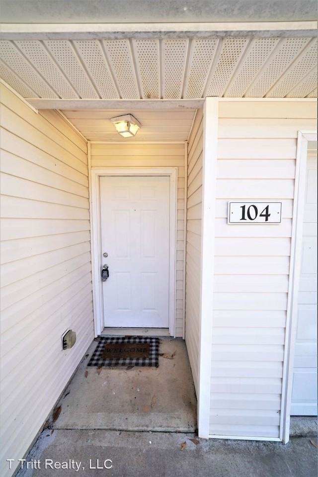 104 & 106 Carroll Creek Ln - Photo 2 of 18