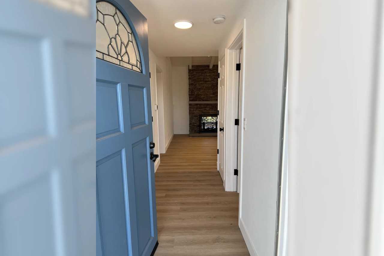 11528 Balboa Blvd - Photo 3 of 26