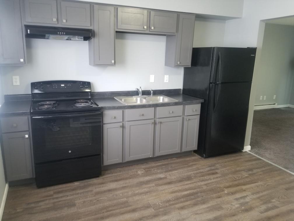 205 Sandra Ave - Photo 2 of 6