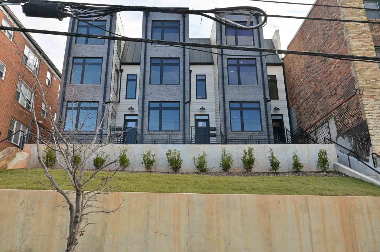 2641 4Th St Ne - Photo 2 of 3