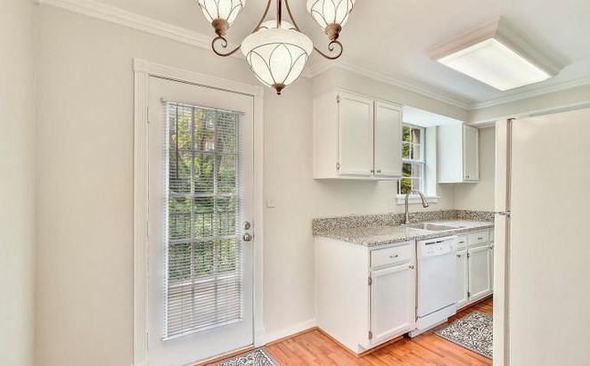 4615 28th Rd S Apt B #B - Photo 6 of 24