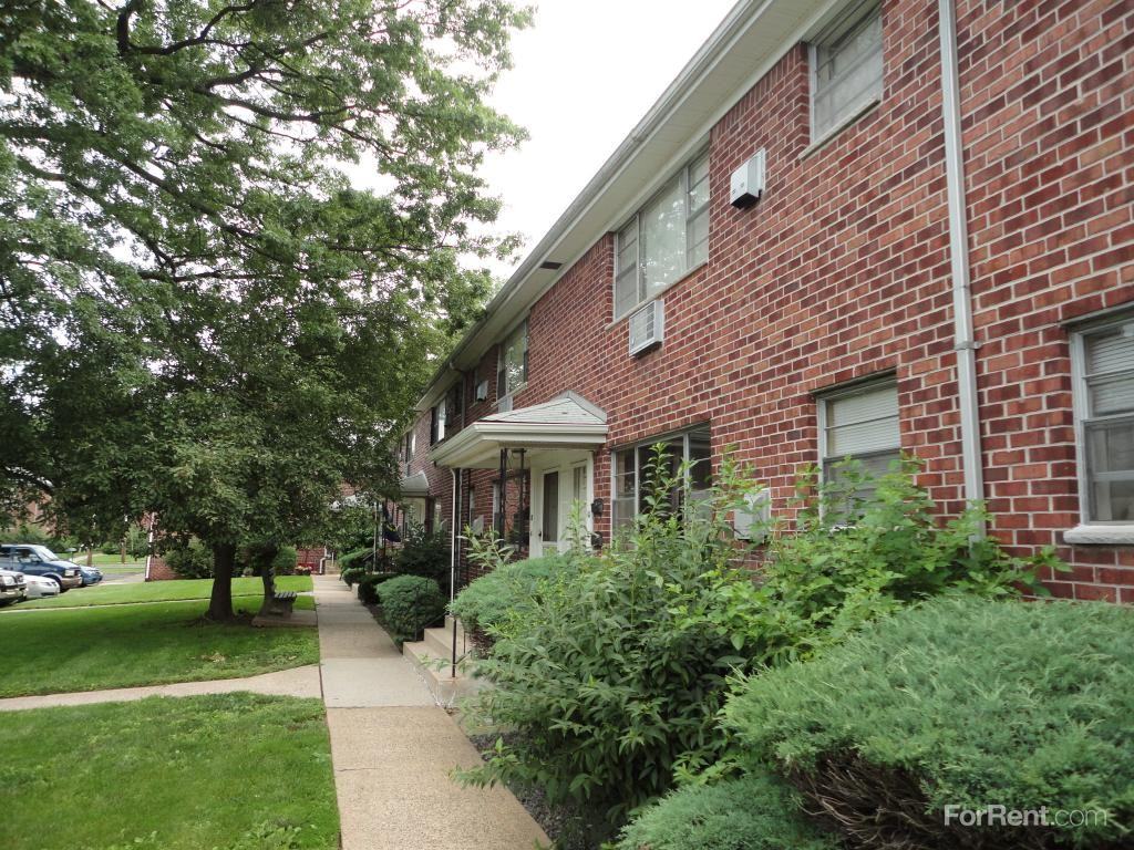 Lexington Village - Photo 2 of 19