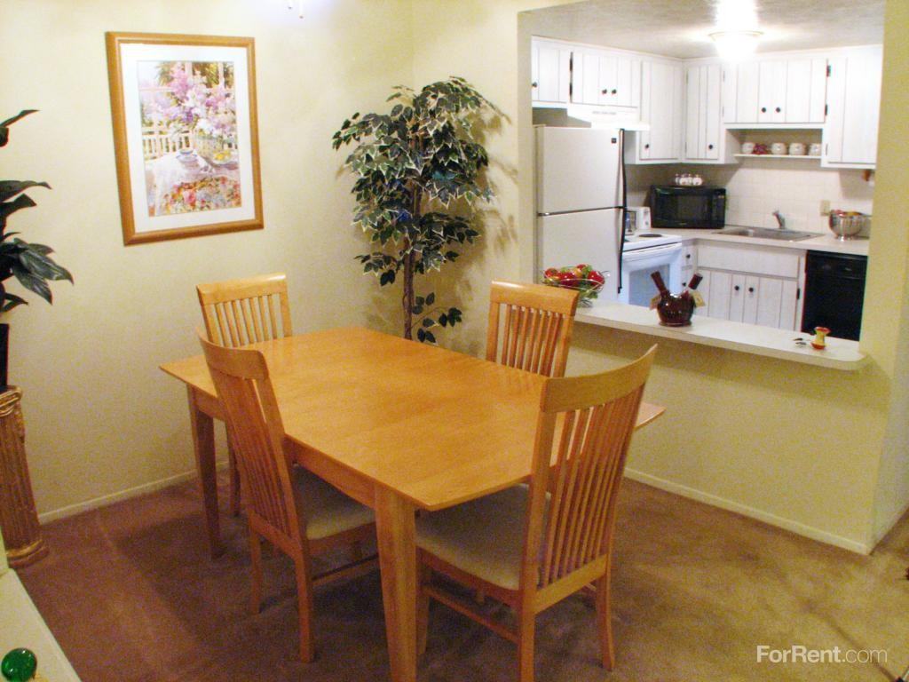 Willowick Towers - Photo 3 of 19