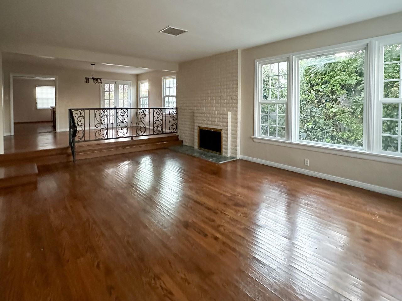 224 Ransom Way - Photo 3 of 38