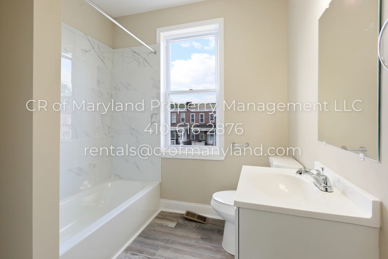 2905 Ridgewood Ave - Photo 2 of 18