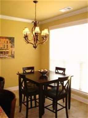 204 Montview Way - Photo 2 of 12