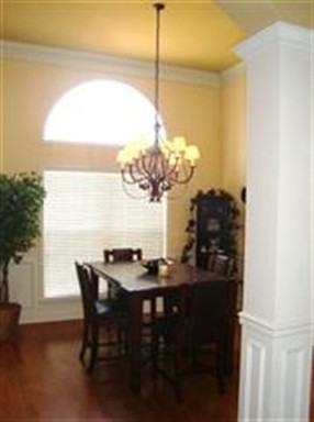 204 Montview Way - Photo 3 of 12