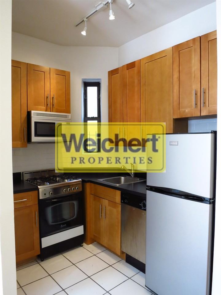 York Ave & East 74th St - Photo 3 of 6