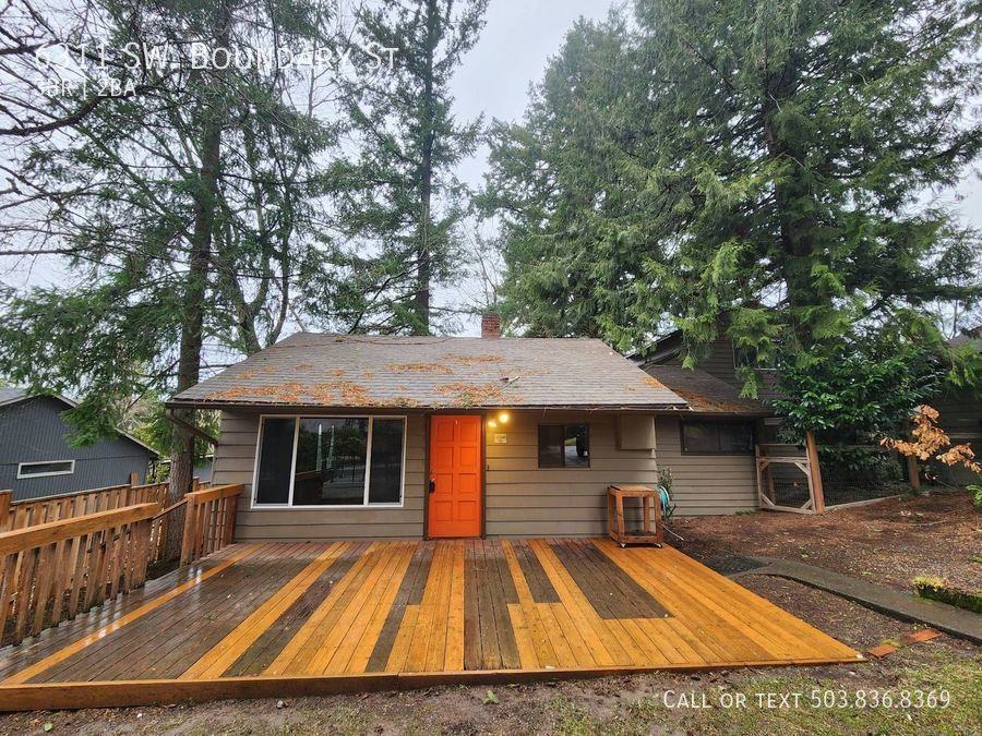 6311 Sw Boundary St - Photo 2 of 34