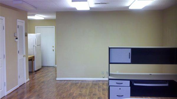 841 Wren Rd #1 - Photo 3 of 6