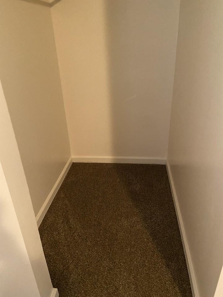 617 Vallotton Drive #B8 - Photo 3 of 3