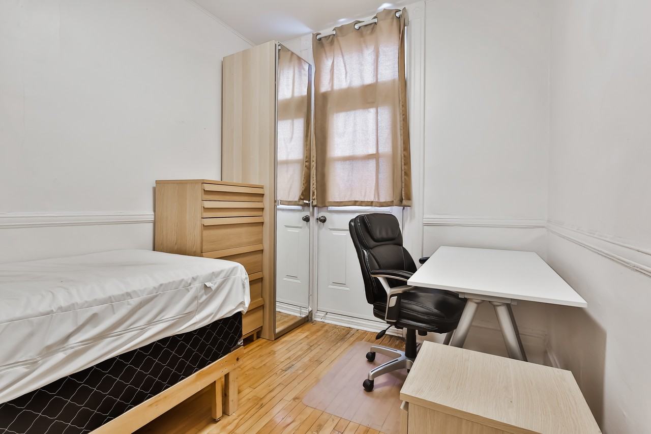 3949 Rue Saint-Urbain - Photo 3 of 11