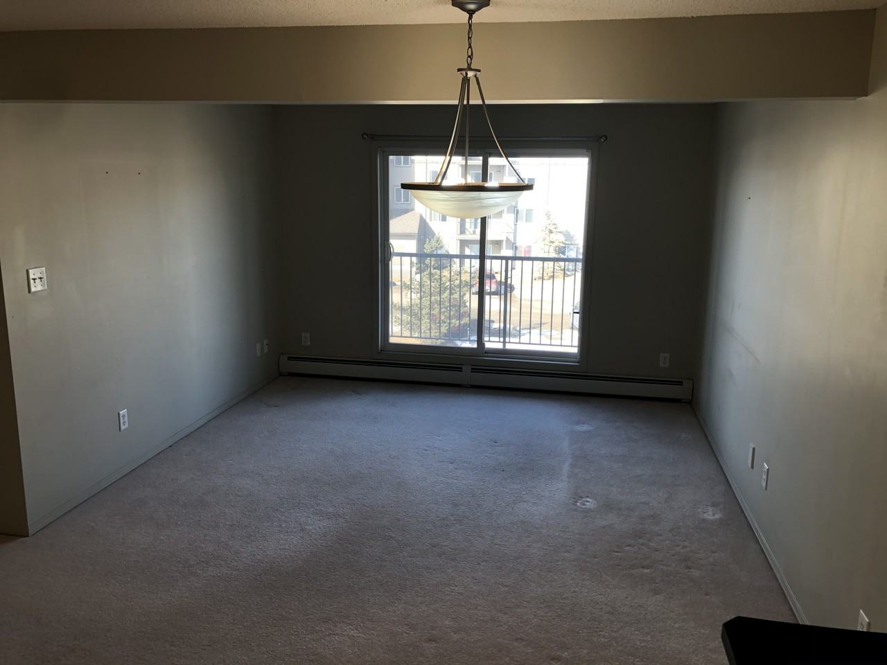 Spacious 1 Bedroom 1 Bathroom Condo*Underground Parking*In Suite Laundry*Patio!! - Photo 2 of 31