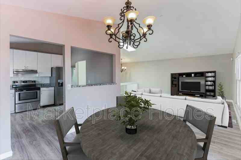 14537 Greencastle Dr - Photo 3 of 25