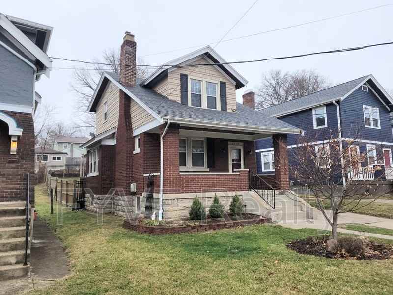 2210 Drex Ave - Photo 3 of 43