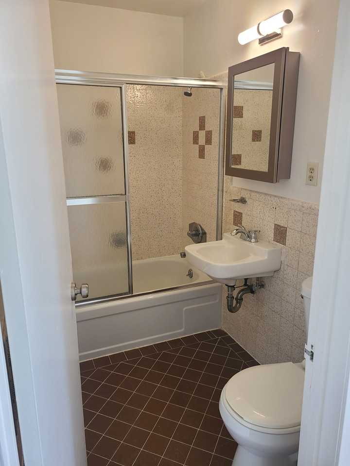 246 26th Avenue #3 - Photo 3 of 6