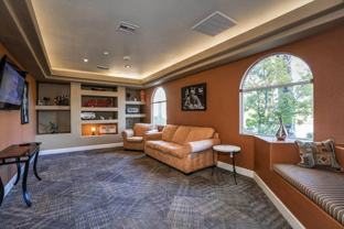 9405 S Eastern Ave - Photo 1 of 1