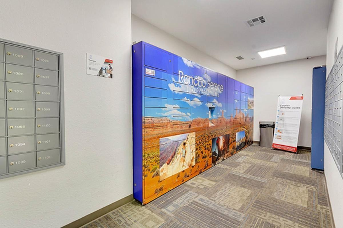 9405 S Eastern Ave - Photo 2 of 34