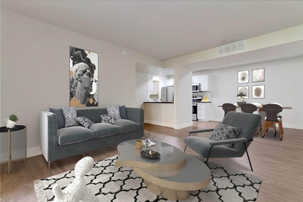 9405 S Eastern Ave - Photo 5 of 34