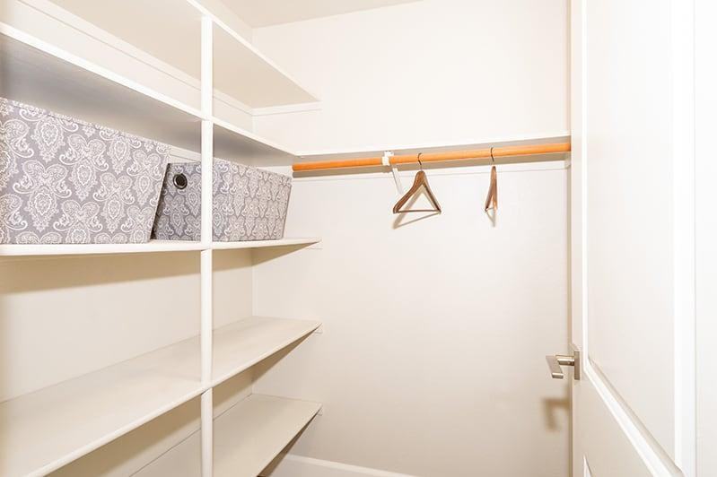 400 Longbrook Way - Photo 3 of 24