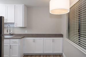 featured image of 400 Longbrook Way