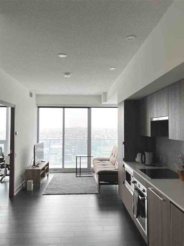 17 Bathurst Street #4507