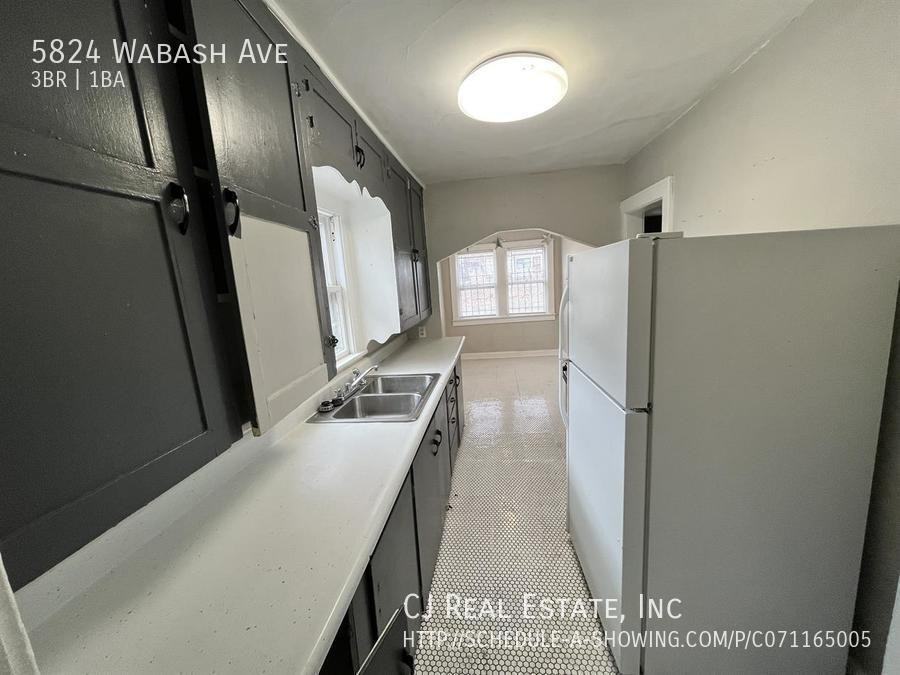 5824 Wabash Ave - Photo 5 of 11