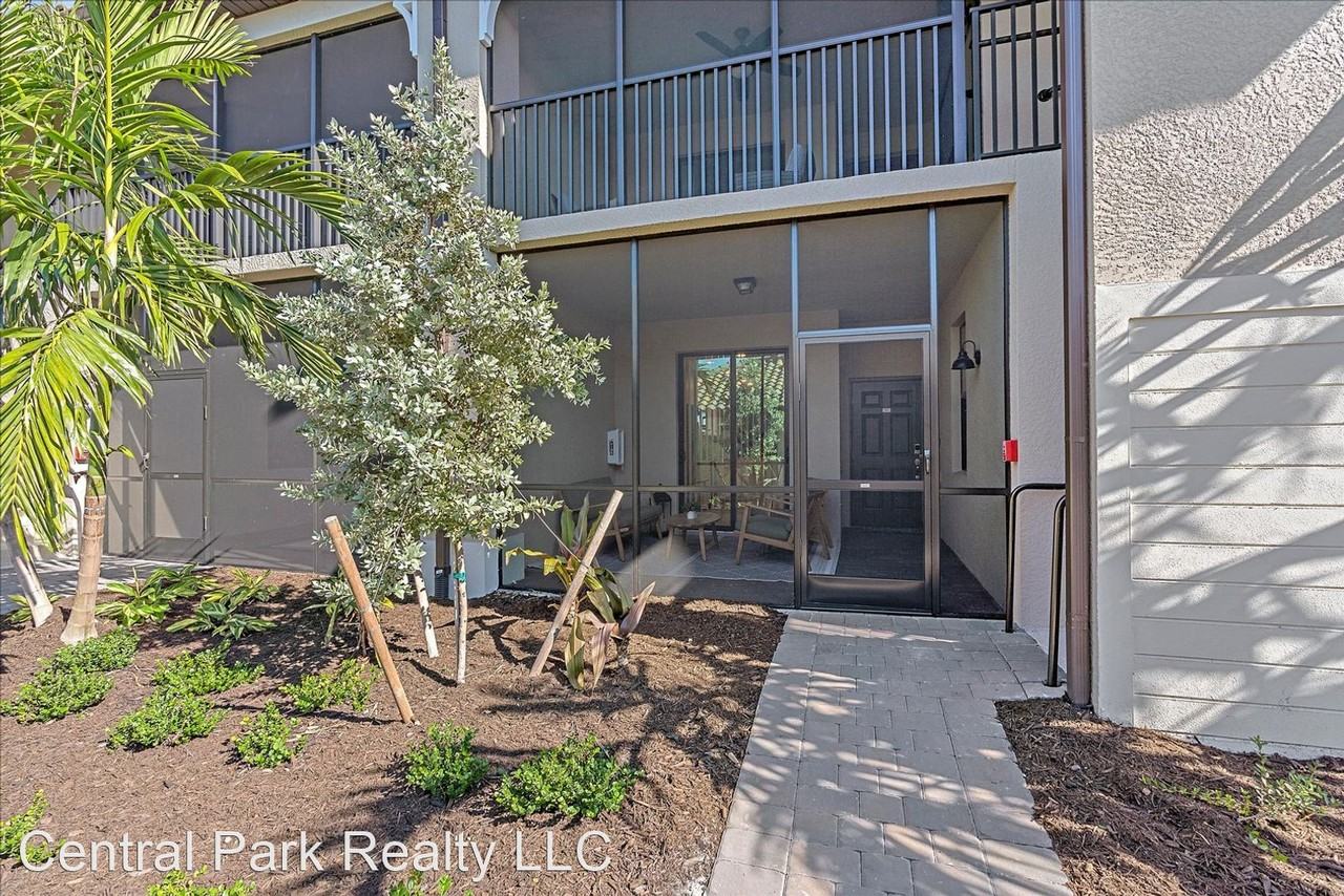 5685 Palmer Cir #105 - Photo 2 of 38