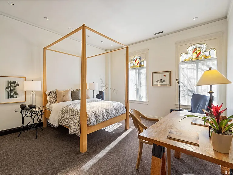 2500 Steiner St #1 - Photo 2 of 12