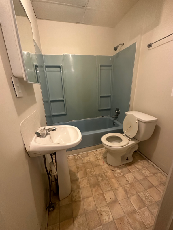 112 W Mcpherson St #3 - Photo 3 of 7