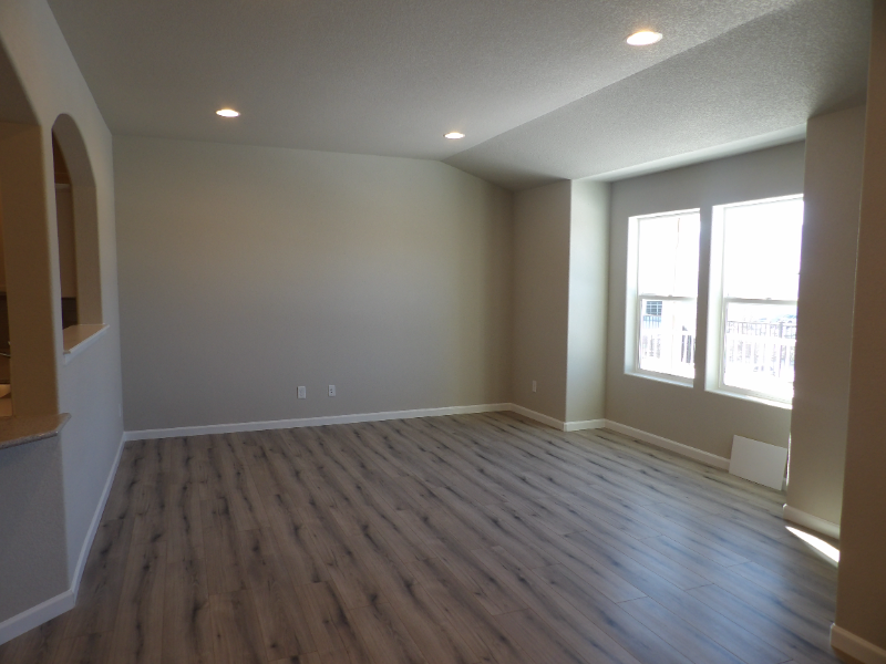 906 Petra Hts - Photo 3 of 27